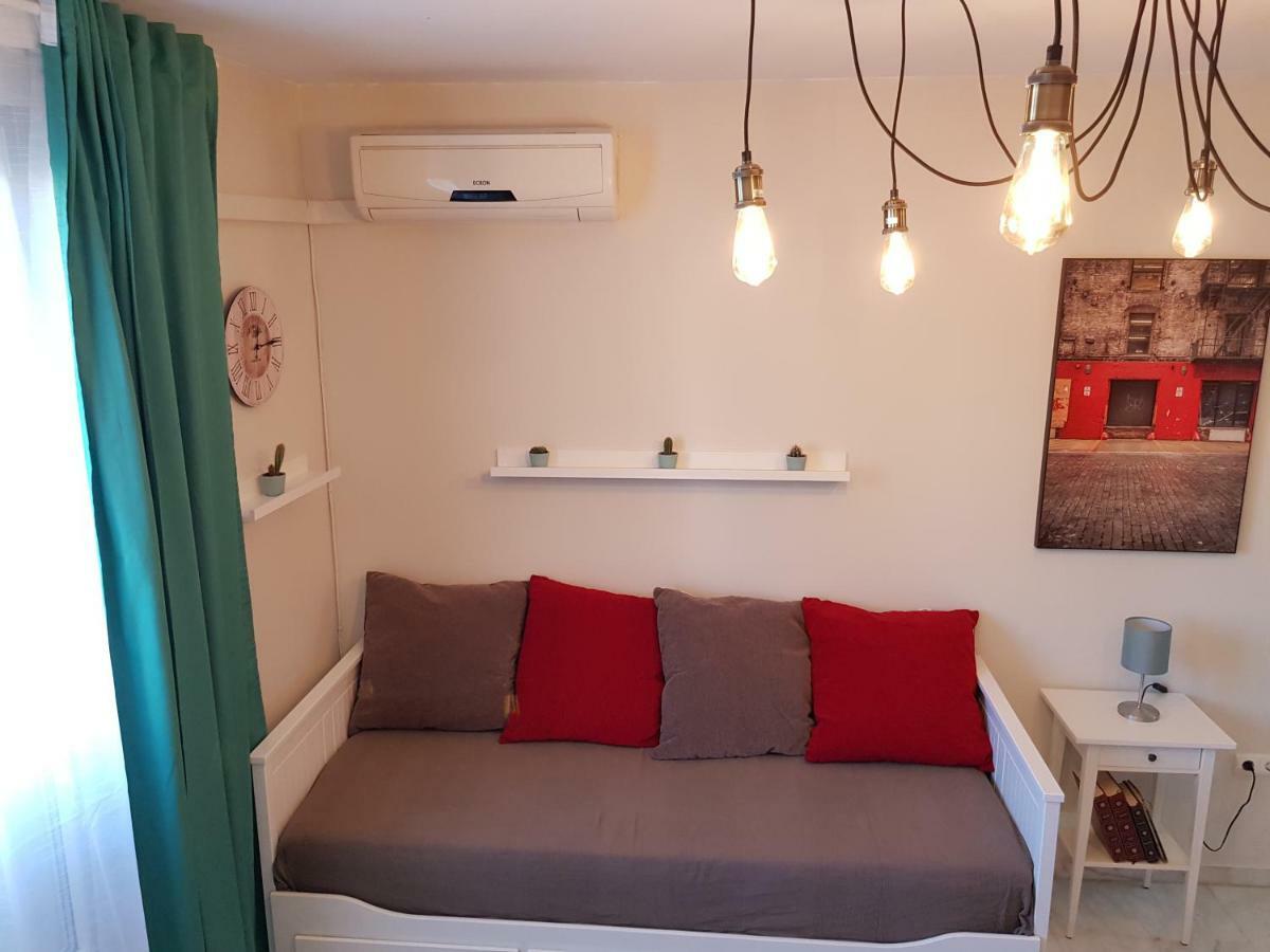 **** Genuar Apartments Malaga Center ภายนอก รูปภาพ