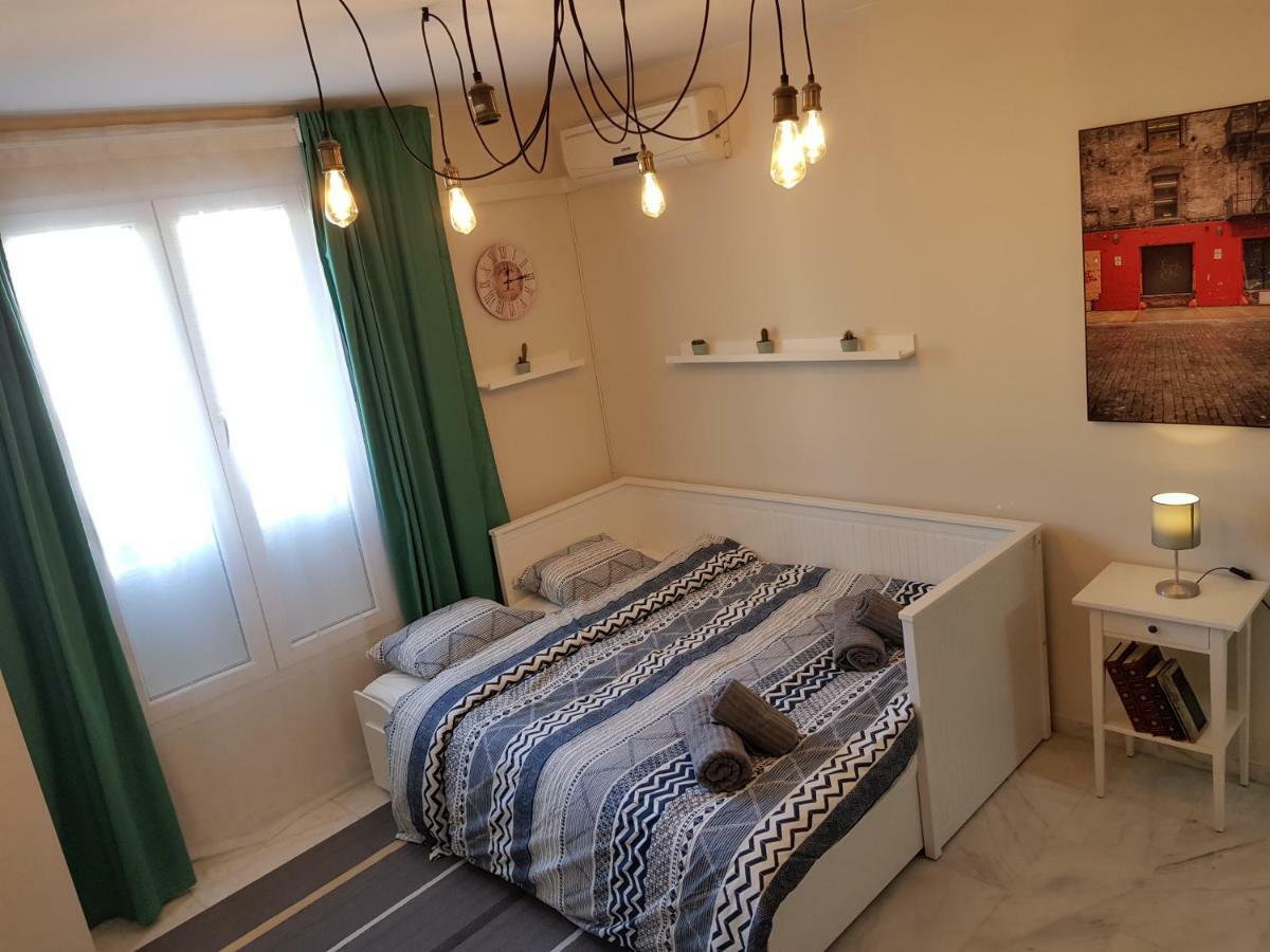 **** Genuar Apartments Malaga Center ภายนอก รูปภาพ