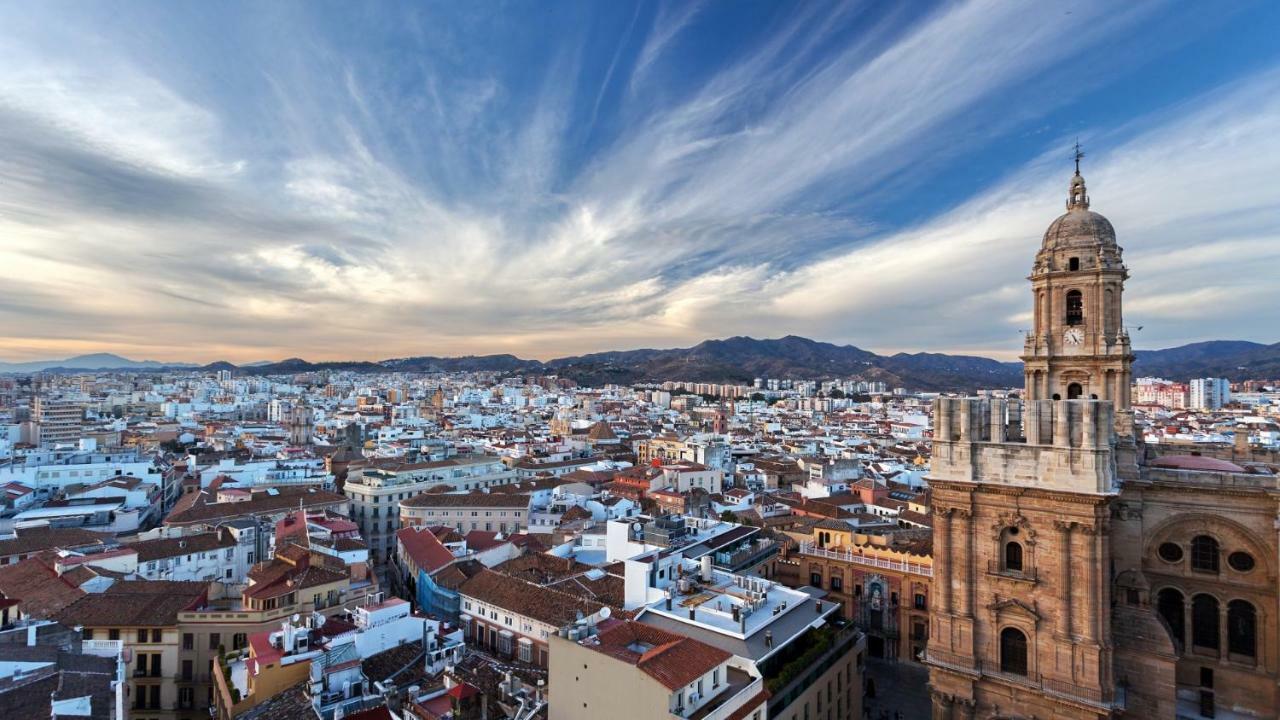 **** Genuar Apartments Malaga Center ภายนอก รูปภาพ